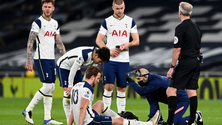 Harry Kane out for weeks after injuring ankles – Mourinho