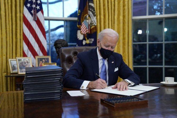 Biden reverses Trump’s ban on green card applicants into U.S