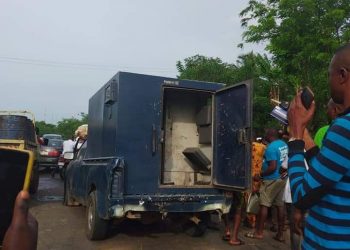 Two dead as robbers attack bullion van in Ondo