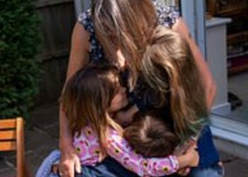 COVID-19: Hugging friends and family to begin in UK May 17