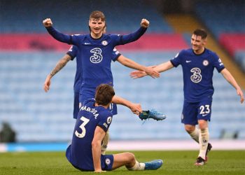 Chelsea beat Manchester City 2-1 in dramatic comeback