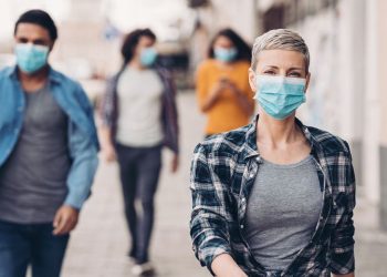 Should vaccinated people mask up with COVID-19 cases rising?