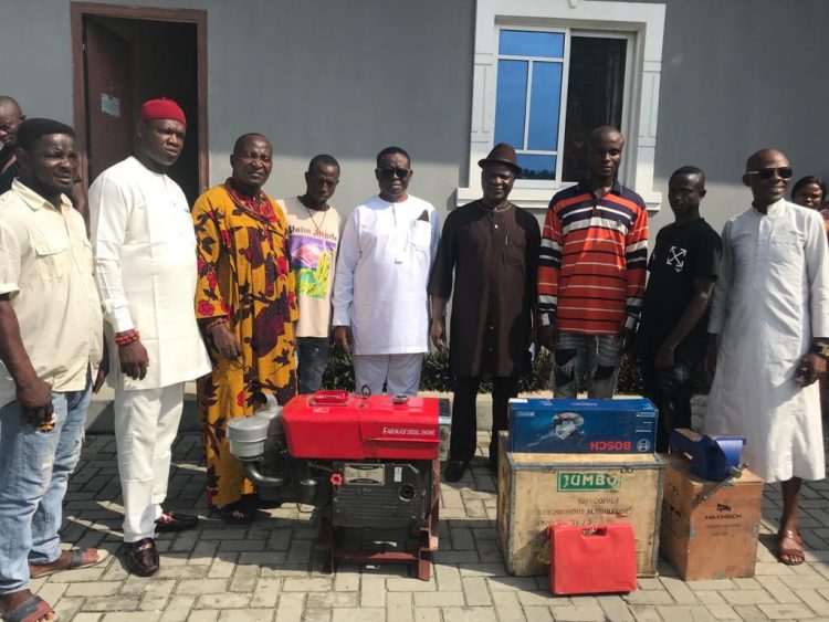Delta lawmaker, Onwo, presents wielding workshop, community hall, cash gifts, others to constituents