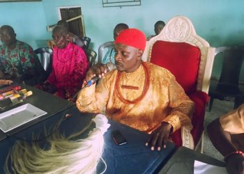 Evwreni Crisis: Monarch, others in search of peace, appeal to factions to drop their arms