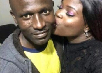 PHOTO: Wife of rescued NDA Major welcomes him with a kiss