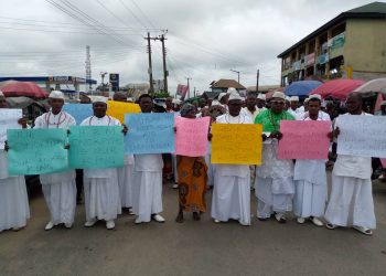 Protest trails alleged reinstatement of dethroned Agbarho monarch in Delta