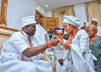 Ooni’s wife, Naomi announces marriage separation