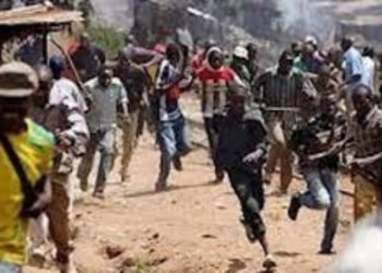 Cultists resort to burning rival cultist as machete, bullets failed to harm him