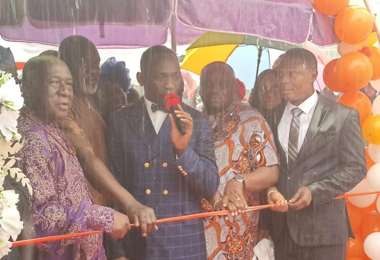 Popular Nigerian gospel preacher, Paul Enenche dedicates Revelation Micro-Finance Bank in Delta