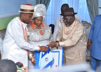 Oborevwori leads pack of dignitaries to grace Mariere’s daughter’s marriage in Evwreni