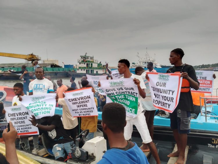 Ugborodo indigenes in Delta storm Chevron facilities with shrine, idol to protest non-implementation of PIA