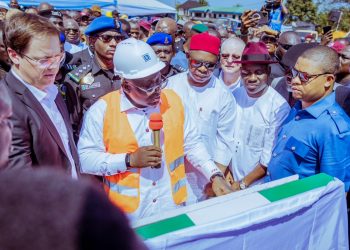 Oborevwori flags off construction of N78bn Effurun/Warri flyovers
