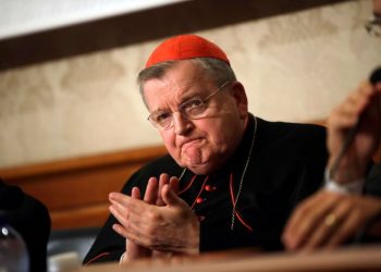 Pope Francis kicks Burke out of his Vatican apartment