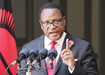 Malawi’s President prohibits self, cabinet from foreign trips