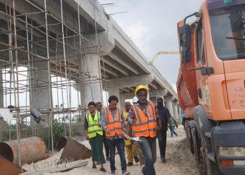 Agbi inspects Orere-Ewu bridge, lauds contractor for good job