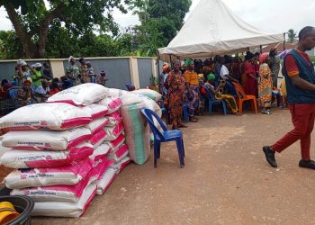 EASTER: Orphans, widows, others beam with smiles as Azuka and Ify Foundation doles out cash, food items in Delta