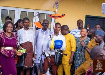 BMSSPOBA class of 2004 marks 20th anniversary with school donations