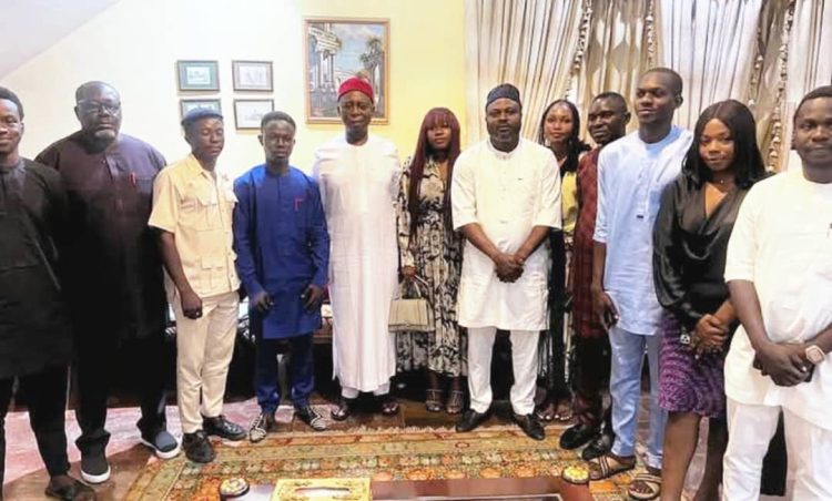 APC National Youth Wing visits Senator Nwoko, backs creation of Anioma State