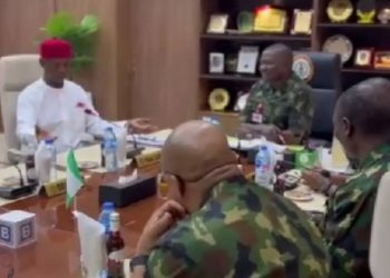 Video Of Senator Nwoko, Dafinone, Onowakpo When Detained Ewu Monarch Was Released From Military Detention Surfaces