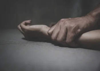 Prison official arrested for allegedly raping 15yr old girl in Delta