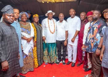 Remains of Mrs Otuaro laid to rest at Oporoza as Delta Speaker Guwor, others mourn