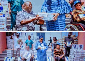 Deaconess Oborevwori distributes another round of food items under RHI to 400 households in Delta