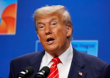 U.S. Lawmakers Pass Trump’s Pro-Fossil Fuel Energy Bill