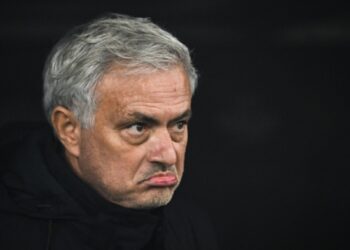 Fenerbahce Part Ways with Mourinho