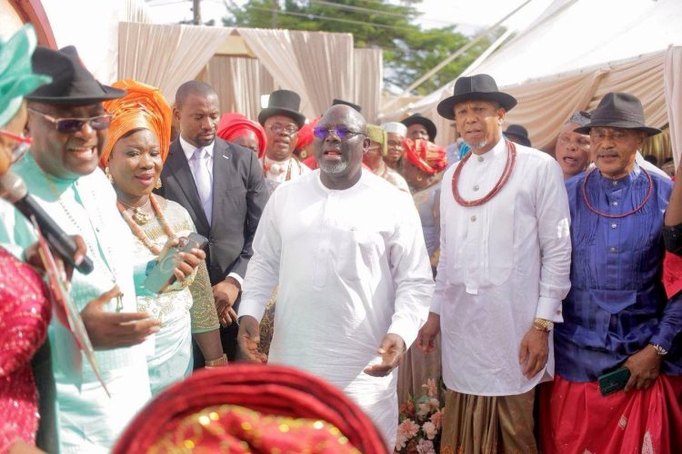 Oborevwori, Dafinone, Political Leaders Grace Waive’s Son’s Traditional Marriage in Lekki
