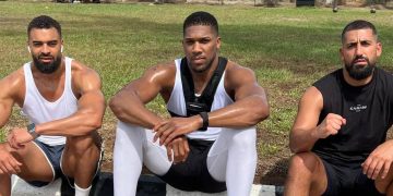 Anthony Joshua Leaves Lagos Hospital, Recuperates at Home After Car Crash