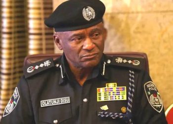 “Bullet”-Led Armed Mob Storms Aboh Ogwashi-Uku, Injures Police Officer, Destroys Property Amid Ongoing Federal Court Battle