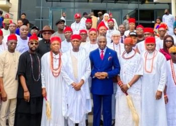 Anioma Monarchs, Olu of Warri’s Envoy, Stakeholders Meet NASS Leadership on State Creation