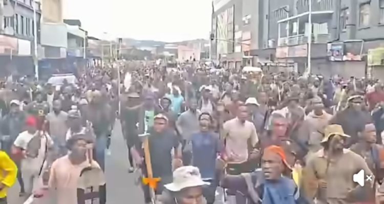Deadline Day: Thousands Flood South African Streets in Anti-Immigrant Protests