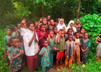 ‘Welcome Home’: OYOSUBEB Boss Celebrates Return of Freed Teachers, Pupils