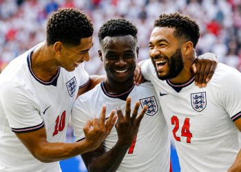 England Outgun France in 10-Goal Thriller to Clinch World Cup Bronze