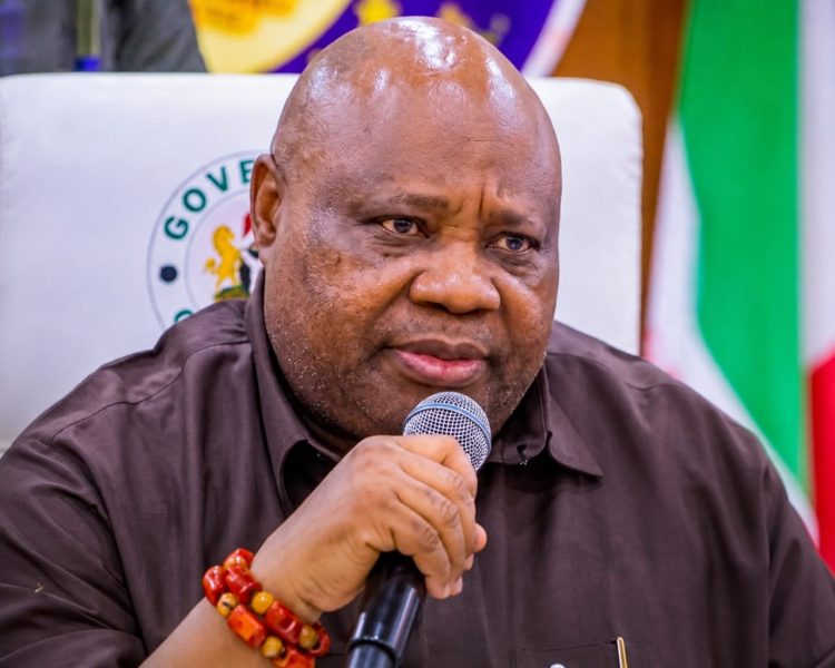 Osun Poll: Two Candidates Quit Race, Endorse Adeleke