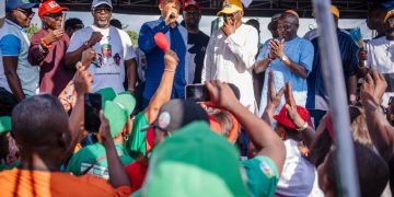 Dafinone Takes Six-Over-Six Campaign to Ethiope West, Sapele as APC Leaders Vow Victory