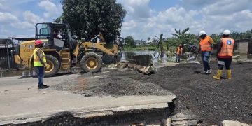 Oborevwori Orders Emergency Repairs as East-West Road Gives Way at Agbarho